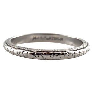 14 Karat White Gold Wedding Band Size 5.5 #19379